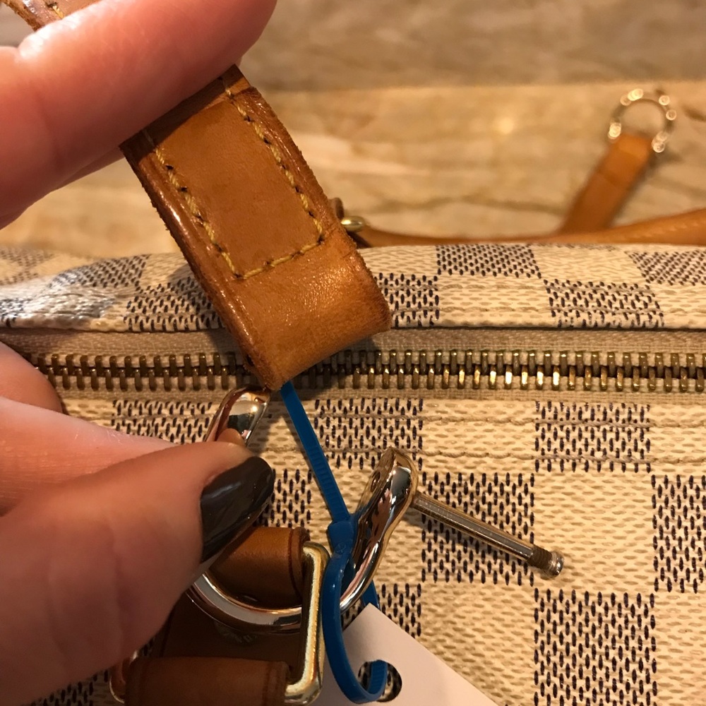 Visual Guide For Attaching Horseshoe Clasps - image 3